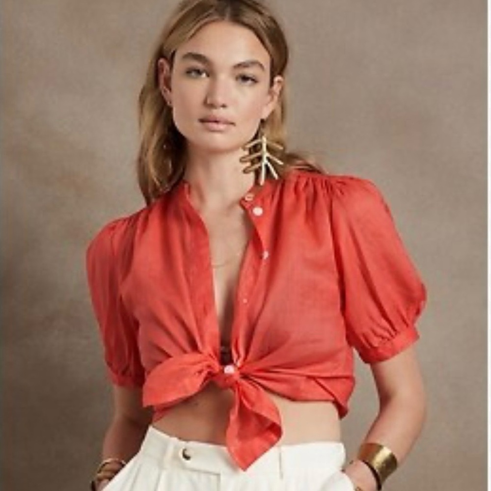 BR puff sleeve top